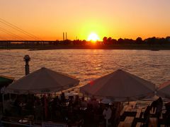 Abendstimmung am Rhein