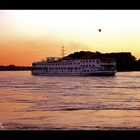 Abendstimmung am Rhein.