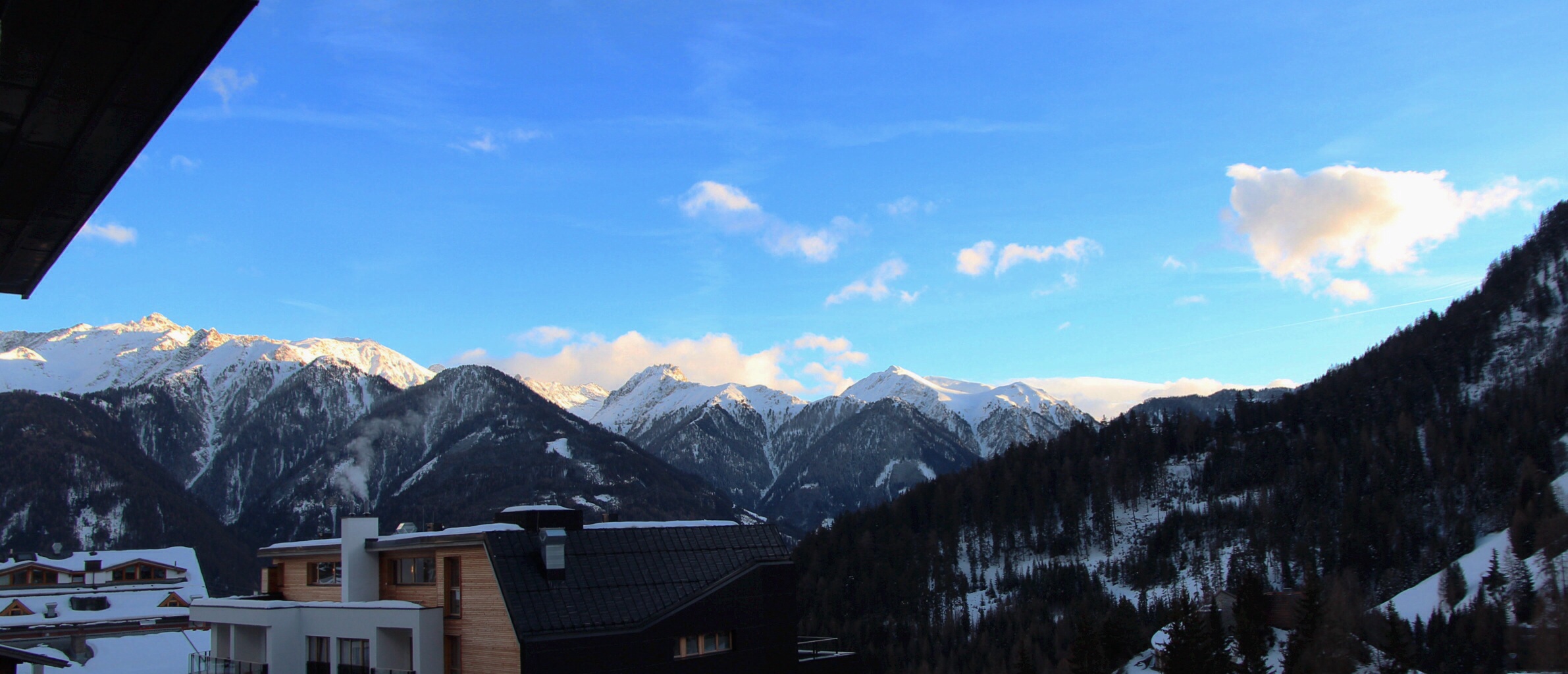 Abendstimmung am Serfauser Bergpanorama