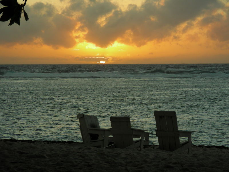 Abendstimmung am Strand von Karrokuolu