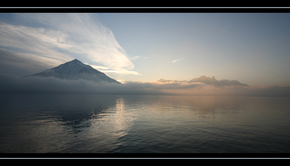 Abendstimmung am Thunersee