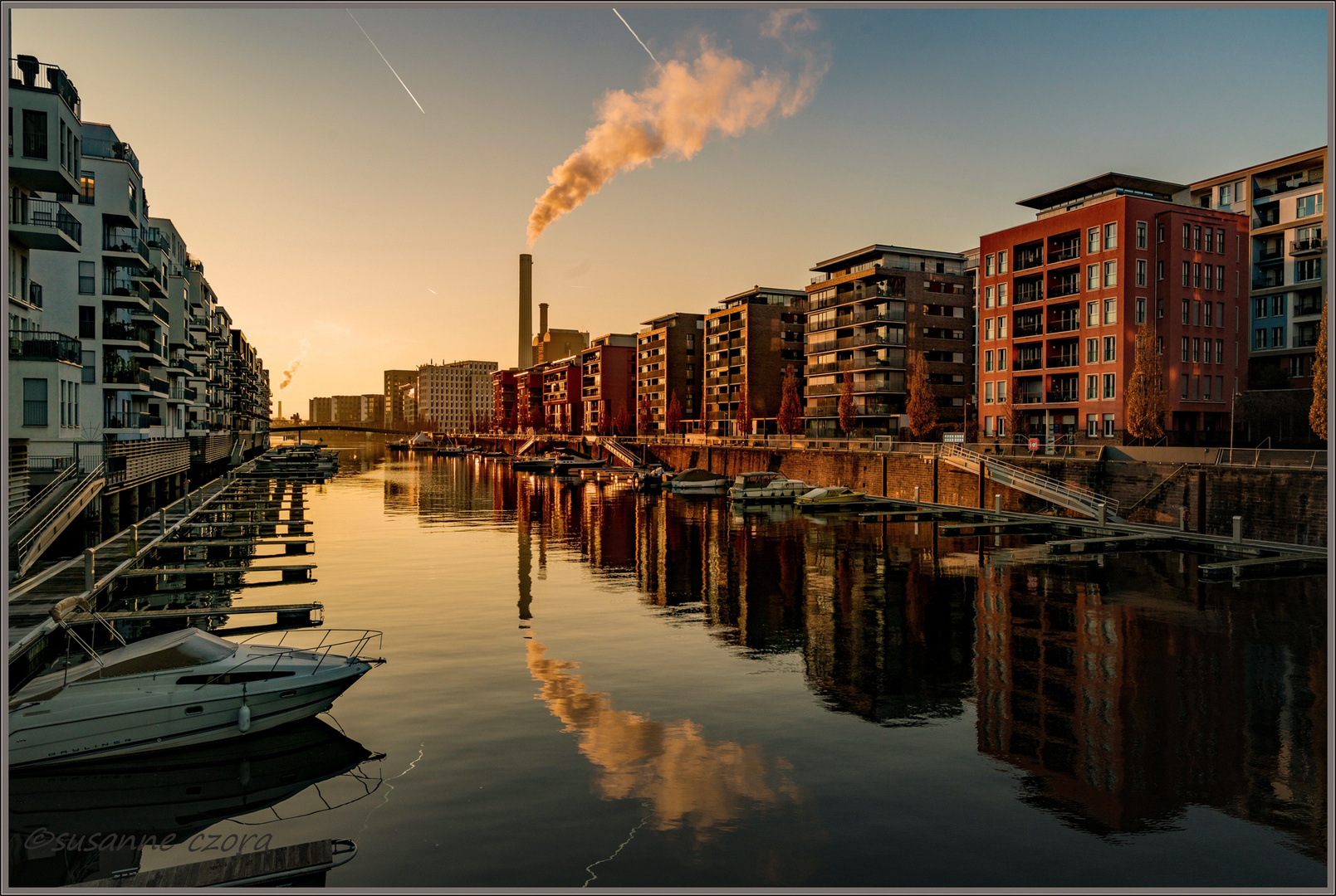 Abendstimmung am Westhafen Frankfurt