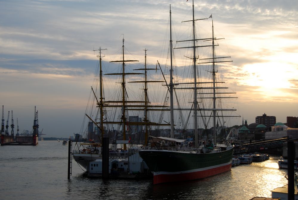 Abendstimmung an den Landungsbrücken...