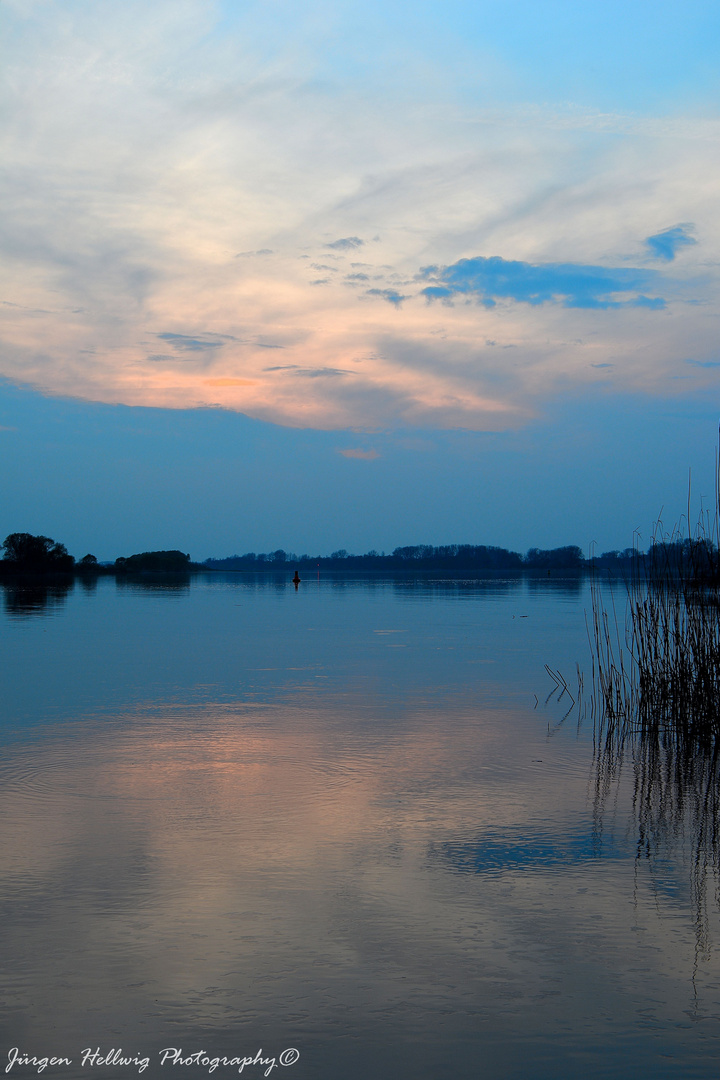 Abendstimmung an der Elbe