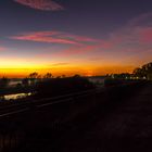 Abendstimmung an der Ruhr mit Hochofenglühen