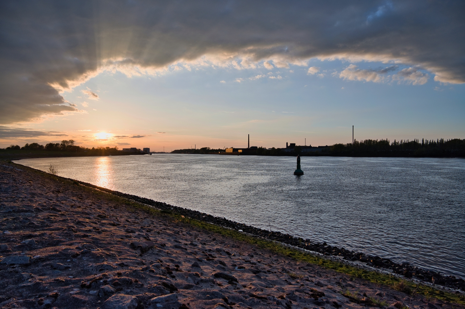 Abendstimmung an der Weser