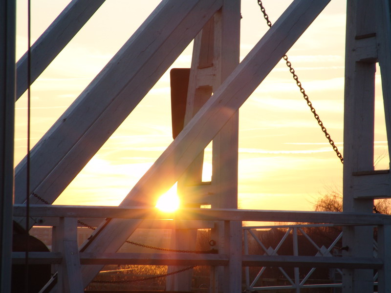 Abendstimmung an der Wiecker Klappbrücke