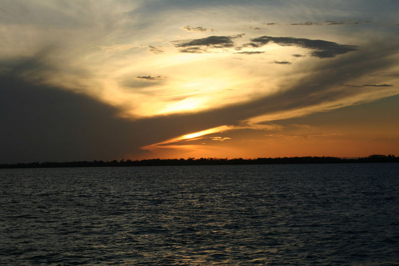 Abendstimmung auf dem Amazonas...