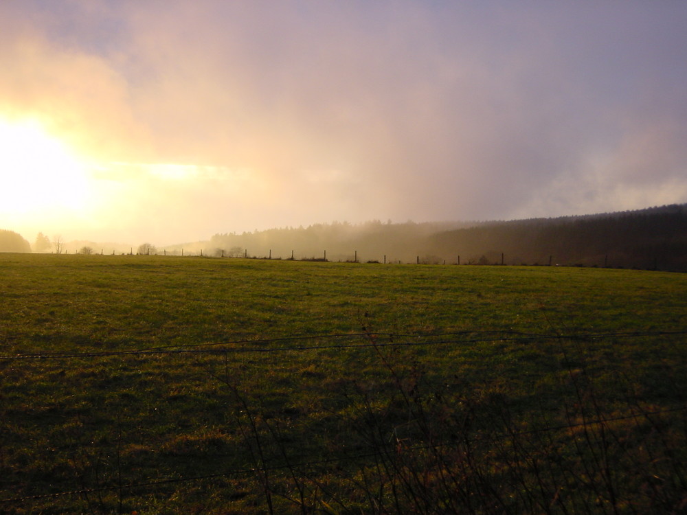 Abendstimmung auf dem Flugplatz Schotten