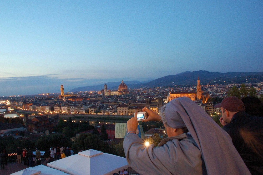 Abendstimmung auf der Piazzale Michelangelo in Florenz