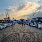 Abendstimmung auf der Seebrücke in Zoppot / Polen