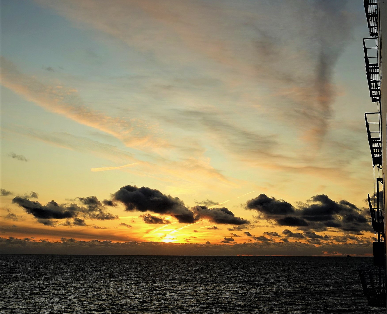 Abendstimmung auf See