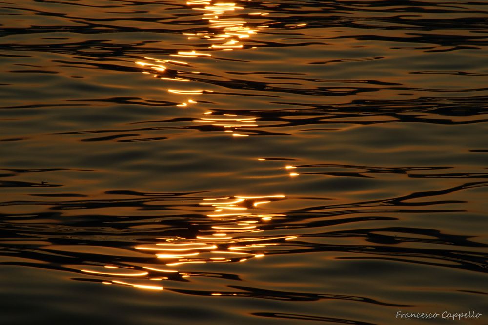 Abendstimmung auf Wasser