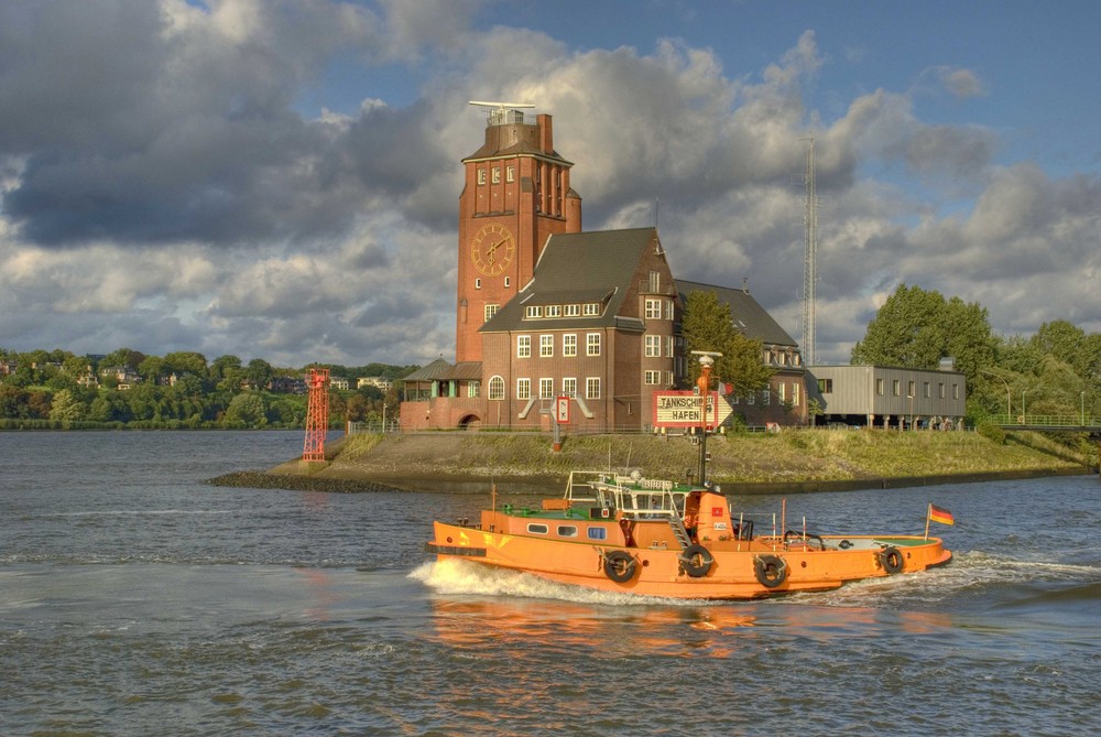 Abendstimmung bei Finkenwerder