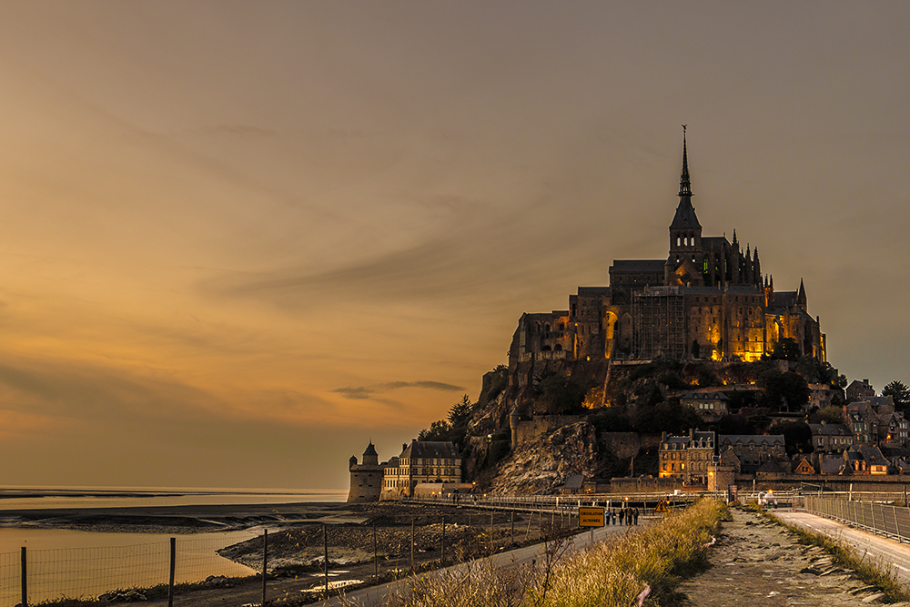 --Abendstimmung bei Le Mont Saint Michel--