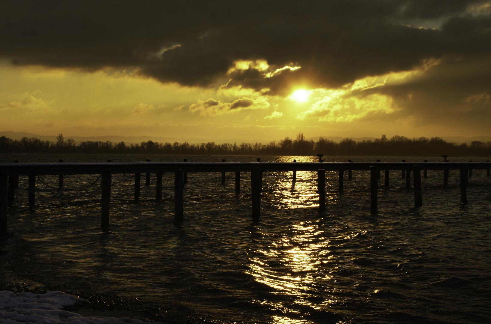 Abendstimmung bei Sonnenuntergang am Ammersee