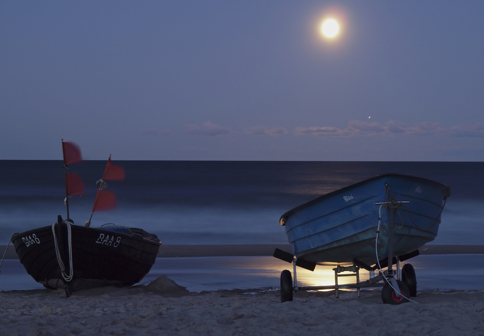 Abendstimmung bei Vollmond am Strand von Baabe, Rügen