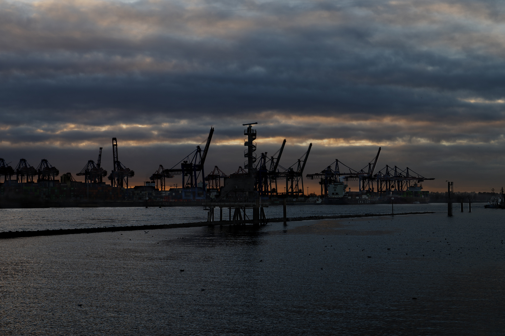 Abendstimmung Containerhafen Hamburg