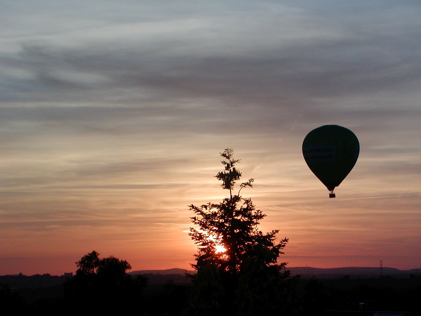 Abendstimmung - der Sonne hinterher fahren