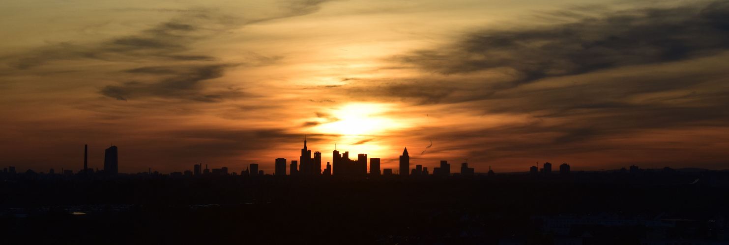 Abendstimmung Frankfurt