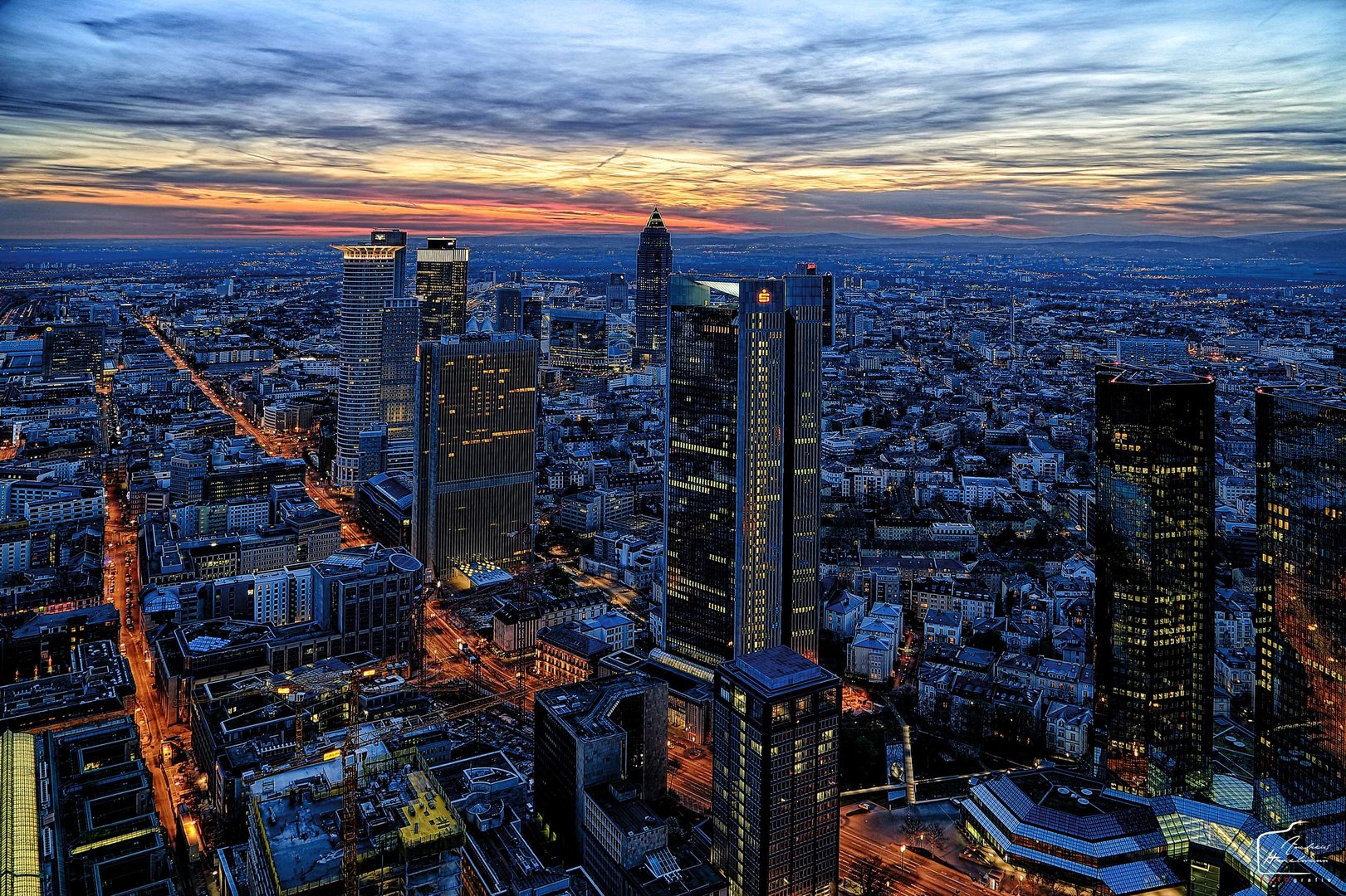 Abendstimmung Frankfurt vom Maintower