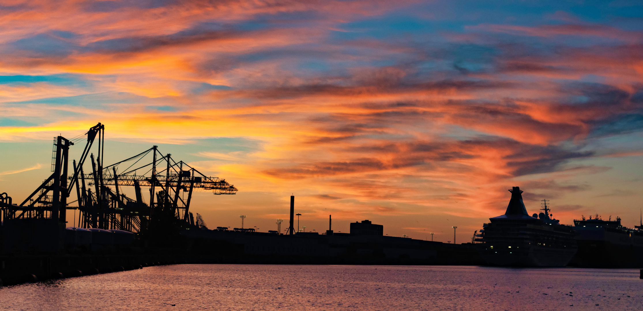 Abendstimmung im Hafen