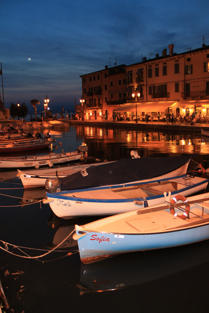 Abendstimmung im Hafen von Lazise I