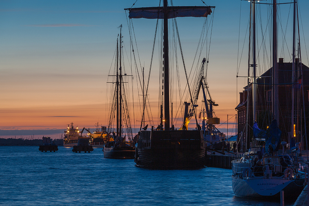 Abendstimmung im Hafen von Wismar