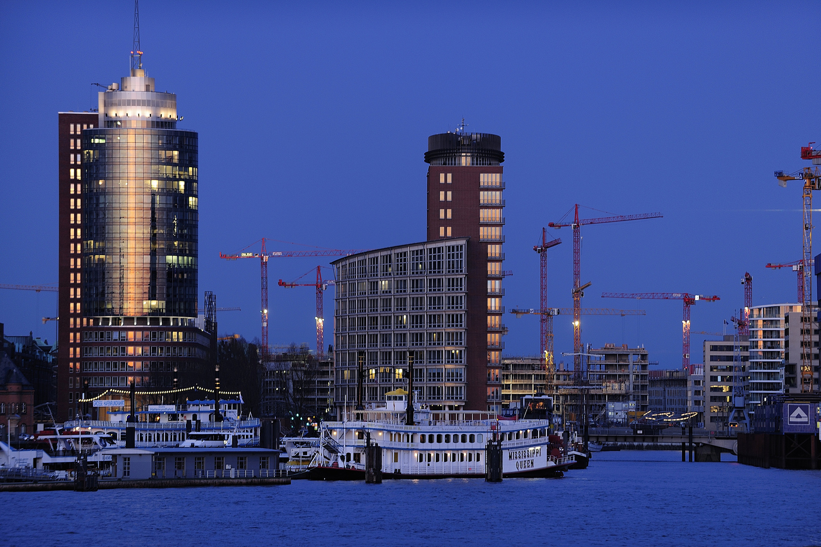 Abendstimmung im Hamburger Hafen