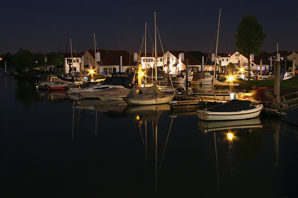 Abendstimmung im Marina Resort Oolderhuuske