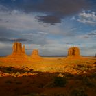 Abendstimmung im Monument Valley 