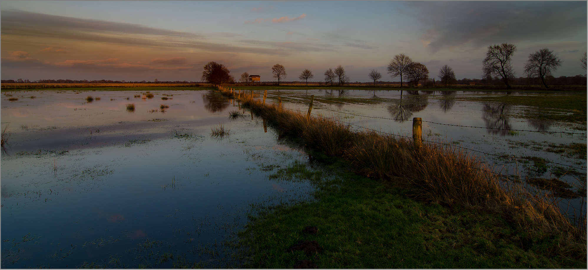 Abendstimmung im Moor   . . .