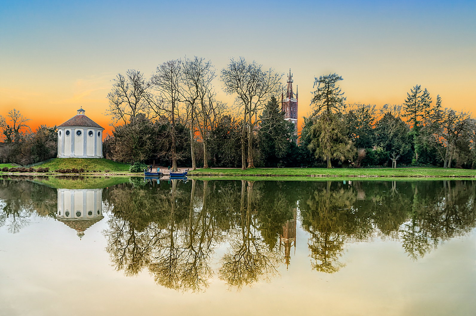 - Abendstimmung im Wörlitzer Park -