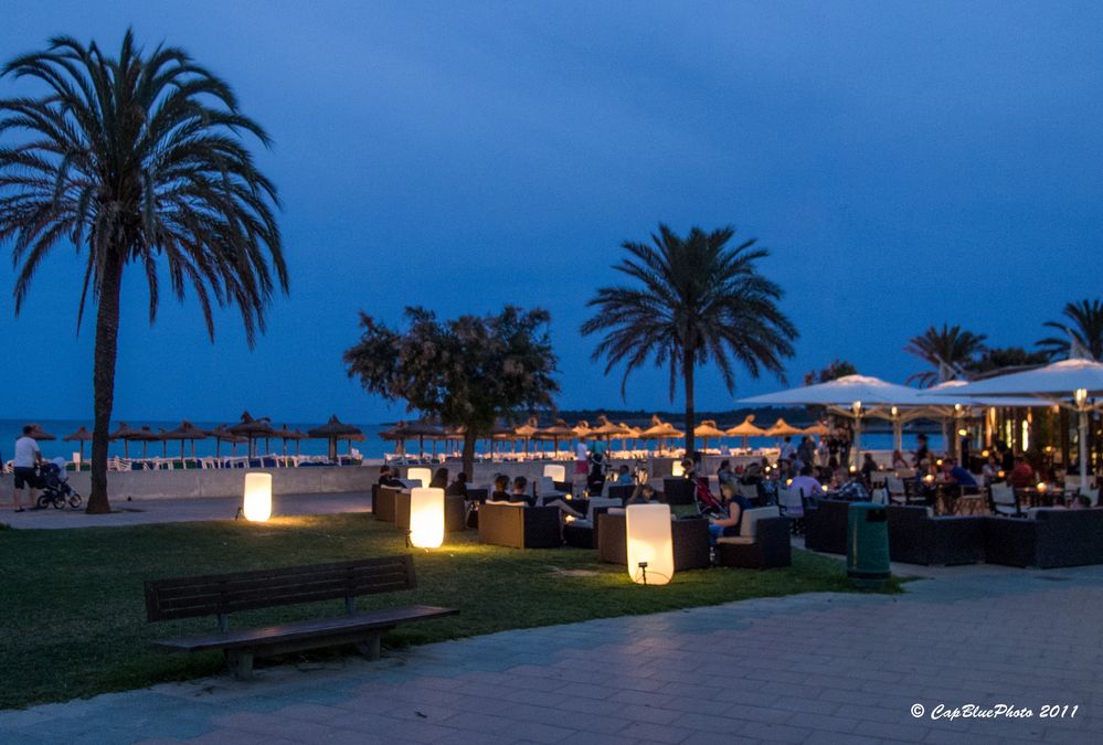 Abendstimmung in Cala Major Cafe de Sol