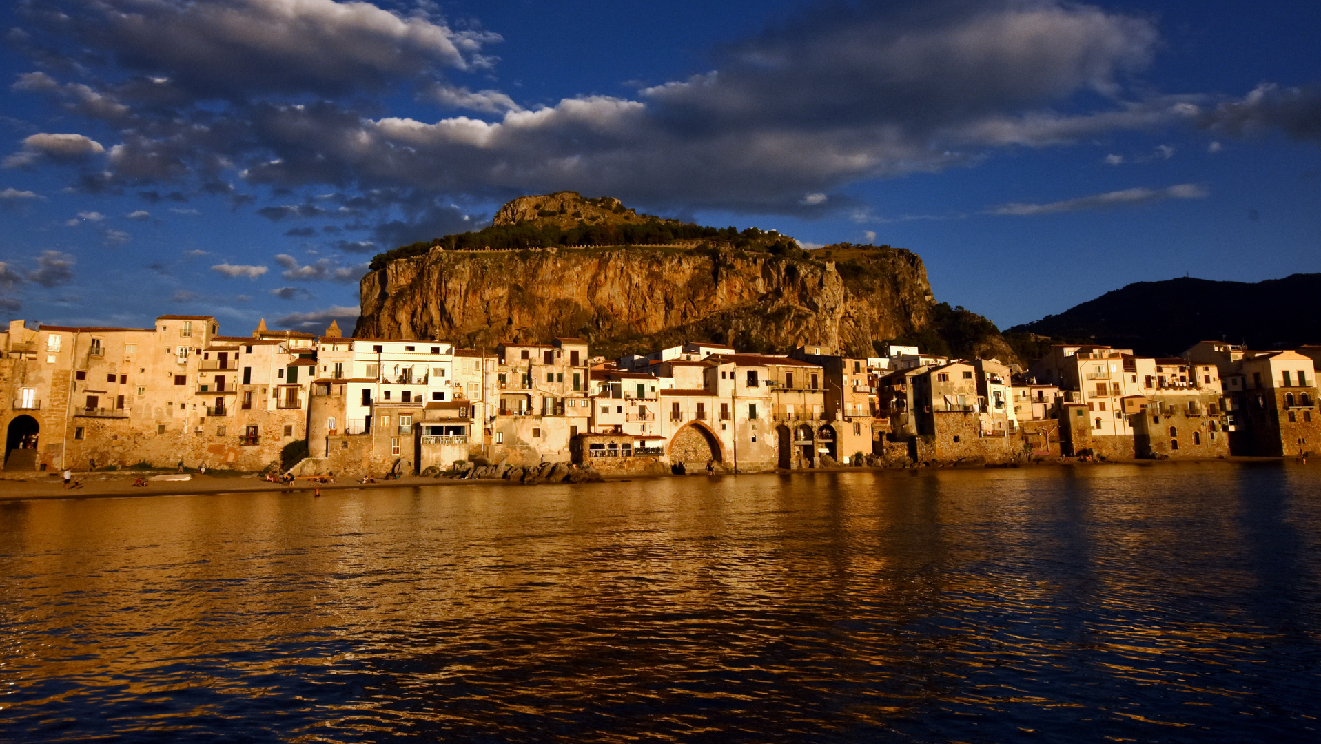 Abendstimmung in Cefalù..