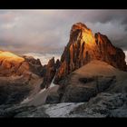 Abendstimmung in den Sextener Dolomiten vor der Büllejochhütte