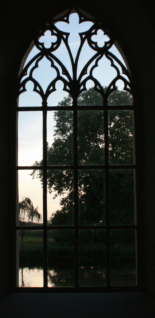 Abendstimmung in der Kirche des Schlosses Gartrop bei Hünxe