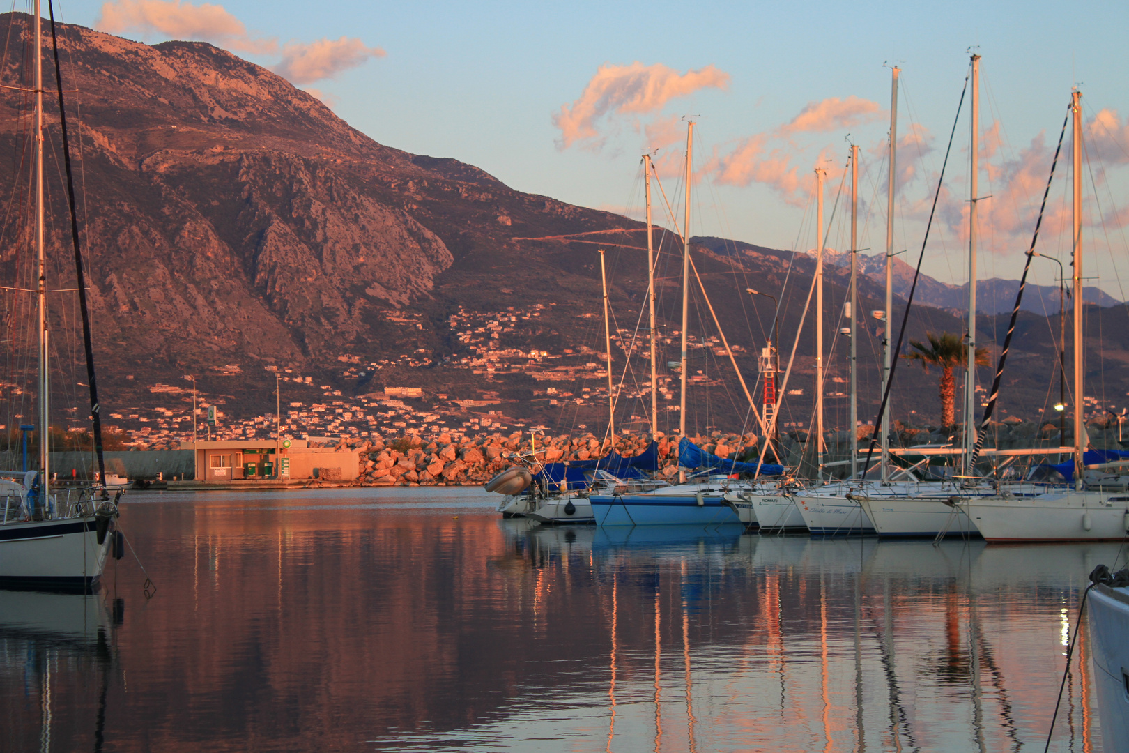 Abendstimmung in der Marina von Kalamata