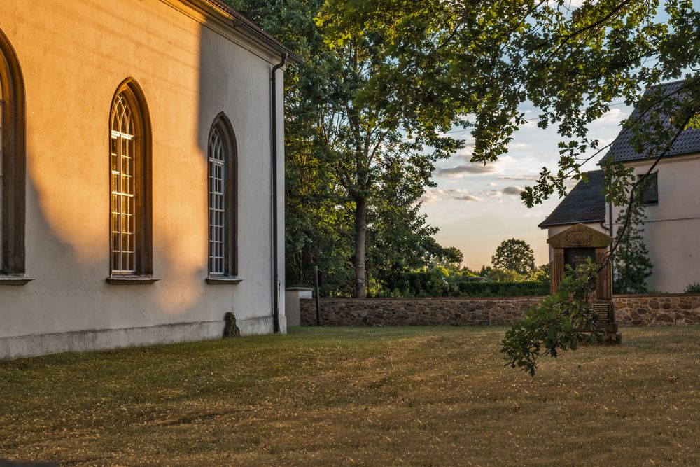 Abendstimmung in einem Vorort von Leipzig 