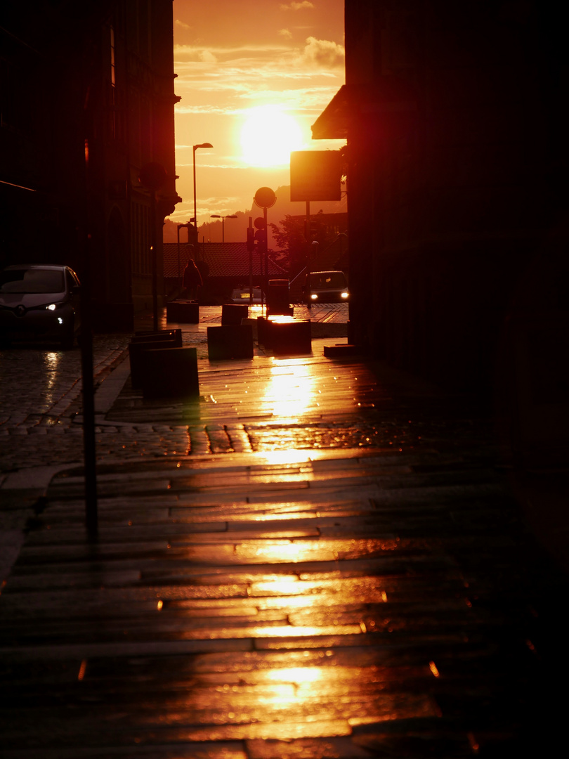 Abendstimmung in einer Stadt