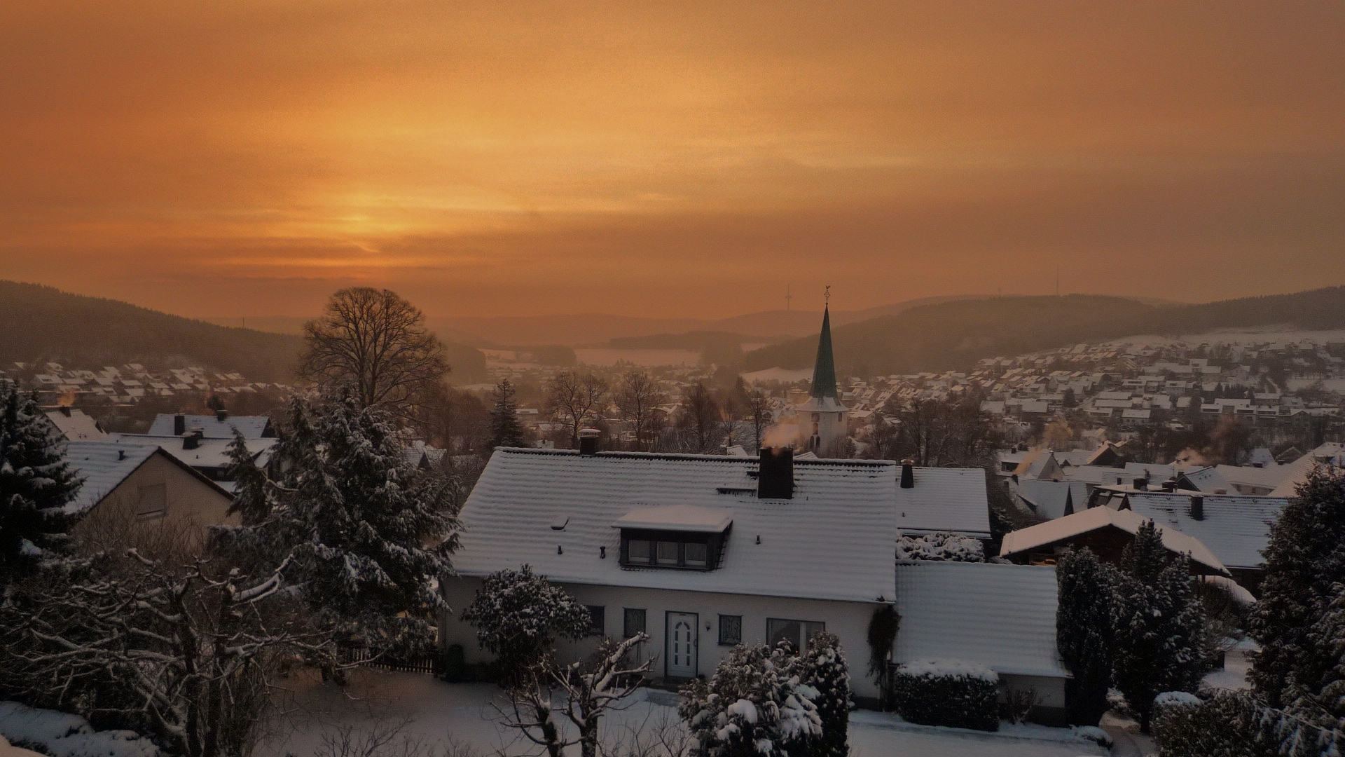 Abendstimmung in Herscheid: Ein kalter Wintertag geht zu Ende