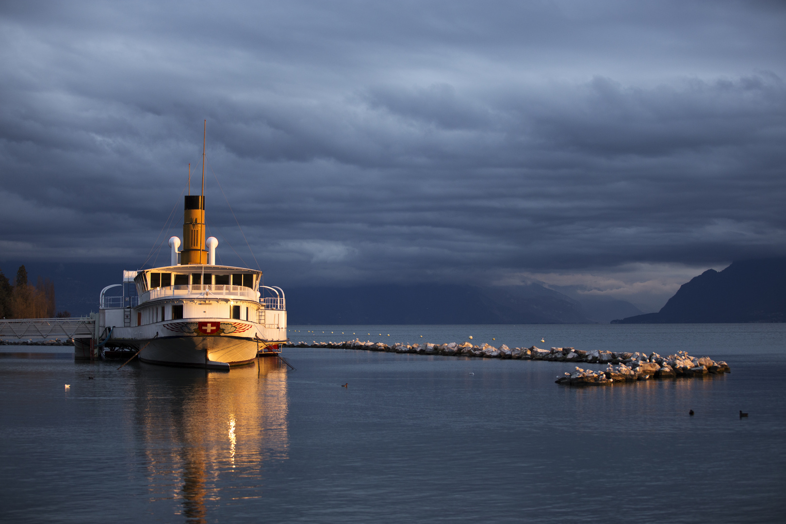 Abendstimmung in Lausanne am Genfer See