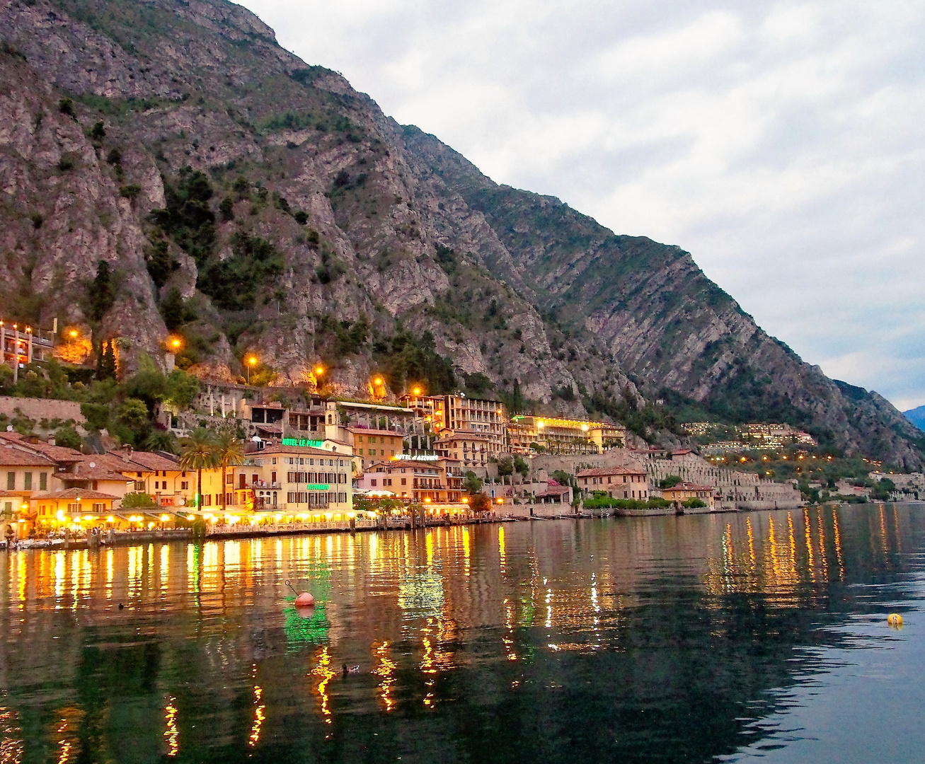 Abendstimmung in Limone Gardasee