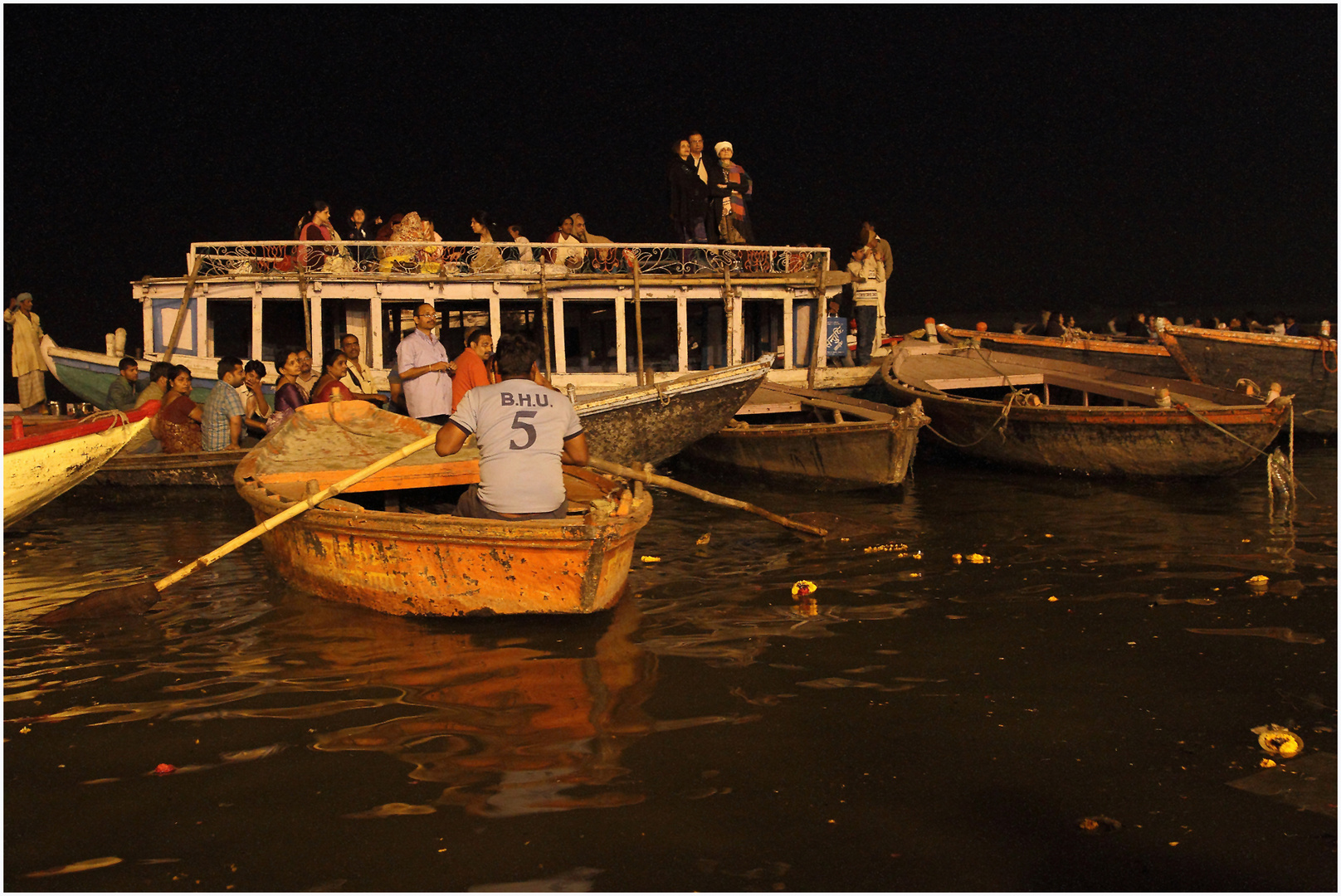 Abendstimmung in Varanasi am Ganges