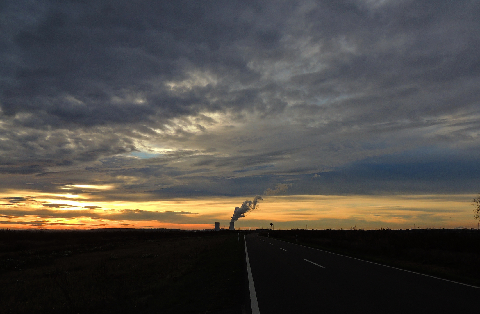 Abendstimmung mit Kraftwerk