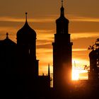 Abendstimmung mit Rathaus