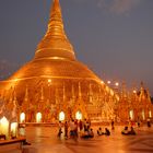 Abendstimmung Shwedagon Pagode Yangon / Myanmar