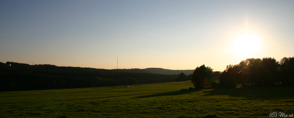 abendstimmung über dem westerwald