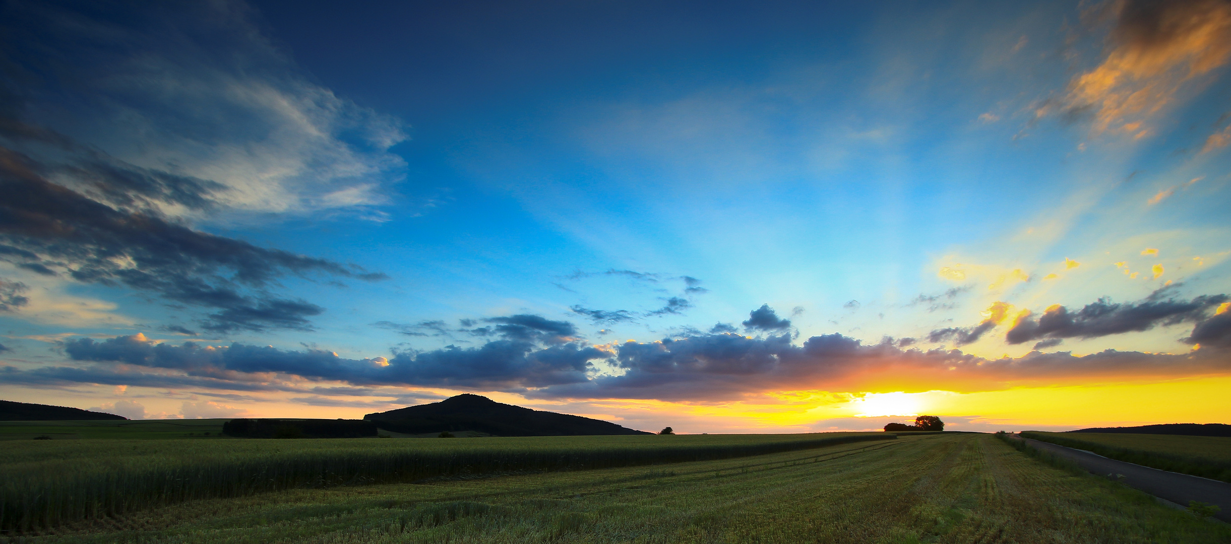 Abendstimmung über den Feldern