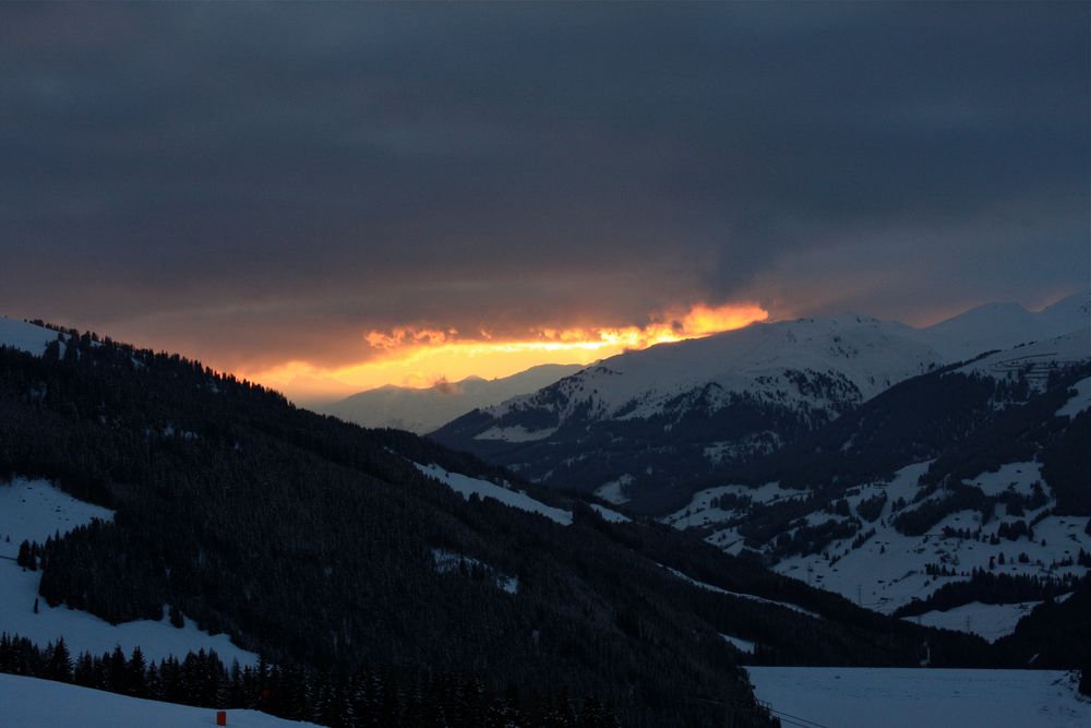 Abendstimmung über den Zillertaler Alpen II